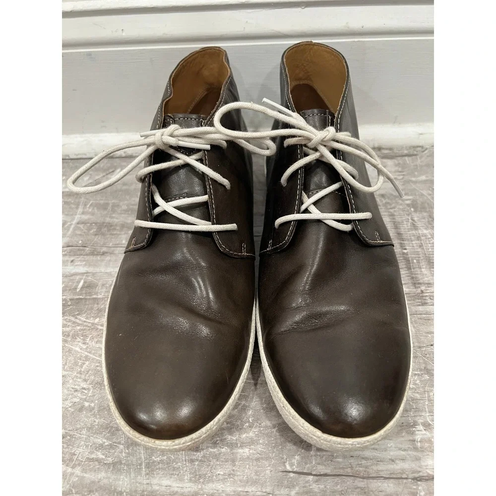Cole Haan Mens 10M Brown Leather Chukka Boots Mid Top Sneakers Vibram Sole